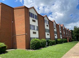 2049 Greenwood Dr #204, Poplar Bluff, MO 63901