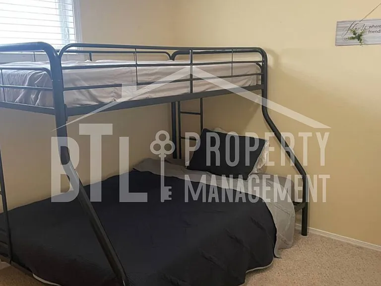 134 Lake Village Ln — Photo 9