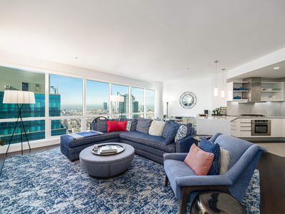 77 Hudson St #Penthouse 4901, Jersey City, NJ, 07302