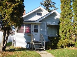 630 W 11th St, Waterloo, IA 50702