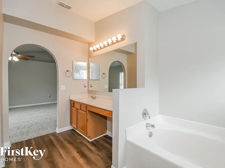 4111 Moonrise Ct — Photo 11