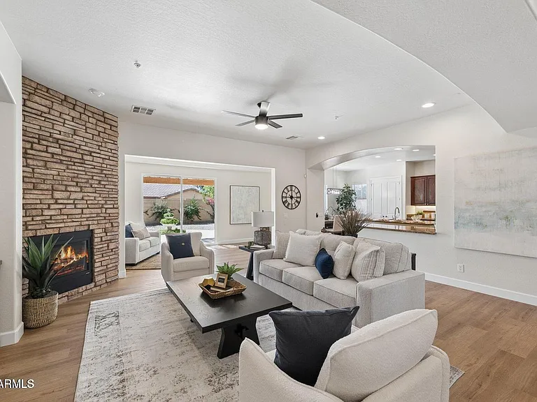 16195 W Glenrosa Ave — Photo 3
