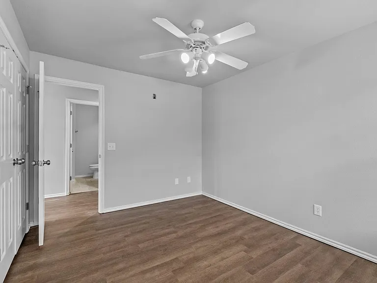 1669 N Evening Shade Dr — Photo 25