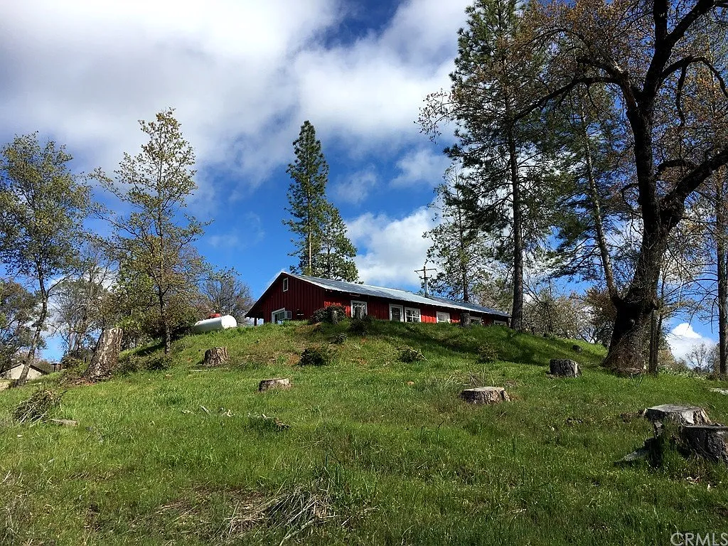 5652 E Whitlock Rd photo 1