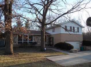 2123 W Steger Rd, Steger, IL 60475