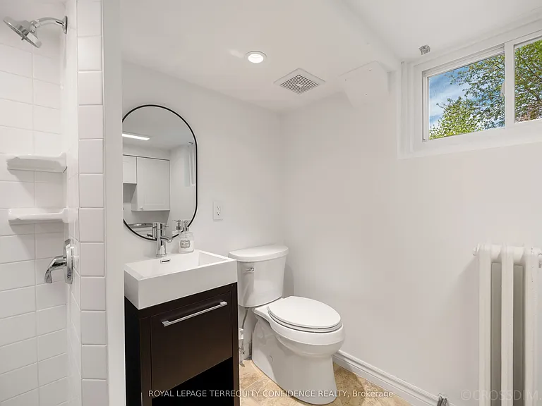 68 Cranbrooke Ave — Photo 25