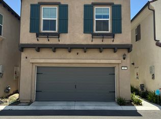 3827 Grant St UNIT 42, Corona, CA 92883
