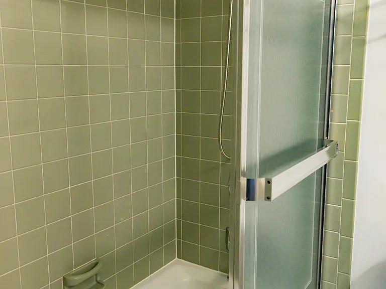 817 Botetourt Gdns — Photo 59