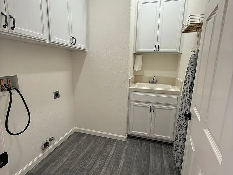 651 Jade Way — Photo 15