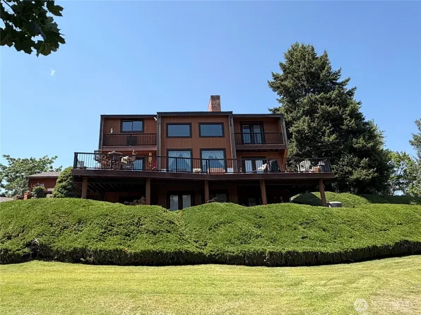 14 Hahn Road, Omak, WA 98841