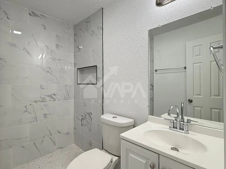 1026 Flanders Ave — Photo 13