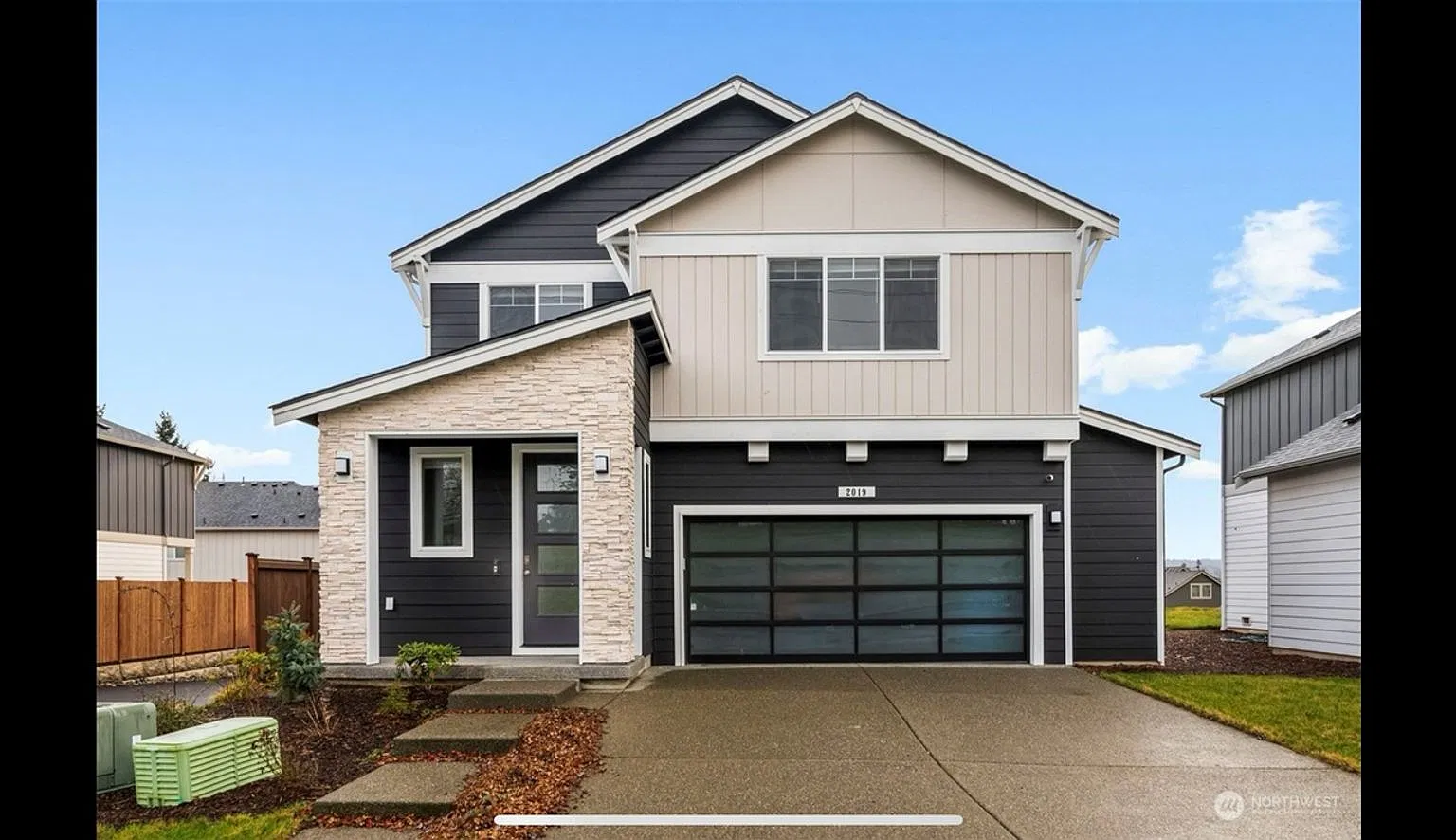 Spacious 4BR House in Snohomish — Photo 2