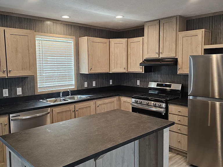 575 Cashew St — Photo 3