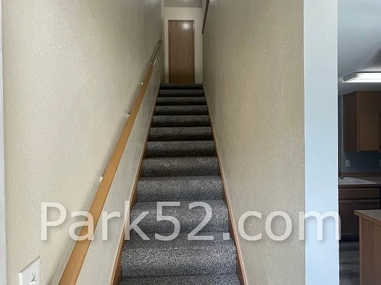 3220 Morrison Rd W — Photo 9