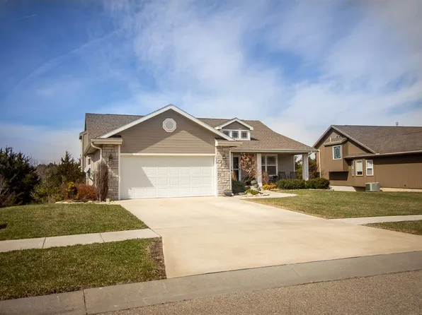 1929 Katie Rose Trl, Junction City, KS 66441