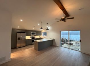 N8971 Swift Lake Rd, East Troy, WI 53120