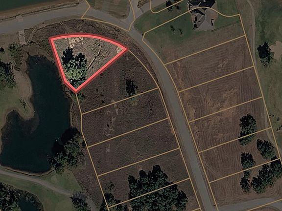 4th image of 2301 Clubhouse Dr Lot 1