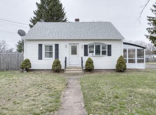 46 Shumway St, Springfield, MA 01119