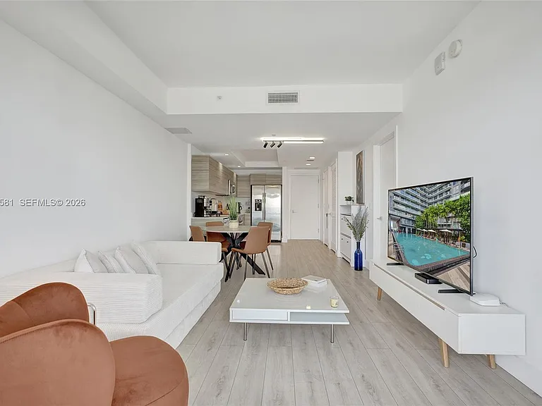 121 NE 34th St #2310 — Photo 10