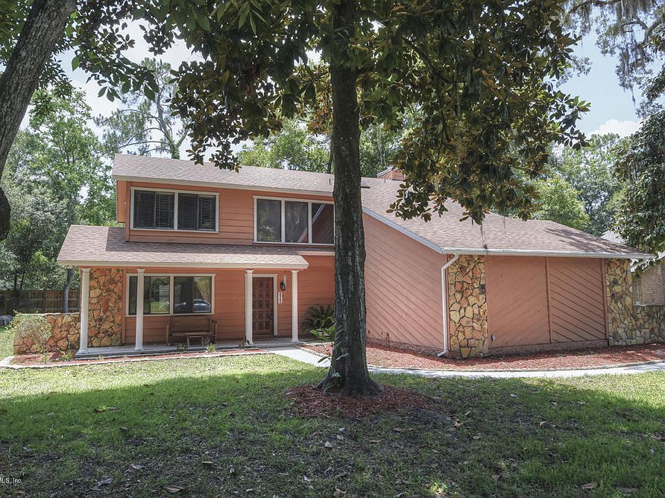 1st image of 5942 Saxony Woods Ln