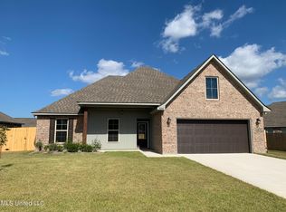 10242 Patrick Dr, Gulfport, MS 39503