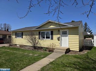 1425 Merryview Ln, Hibbing, MN 55746