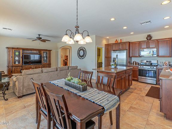 5th image of 16735 W ALMERIA Road