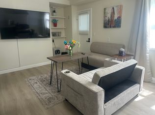 1301 Ulfinian Way #B, Martinez, CA 94553