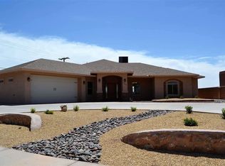 726 Tierra Bella Dr, Alamogordo, NM 88310