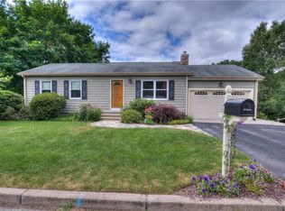 73 Crestwood Dr, West Warwick, RI 02893