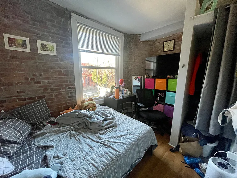 68 Hammond St #2 — Photo 13