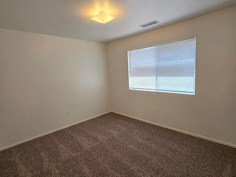 627 S Azure Dr — Photo 8