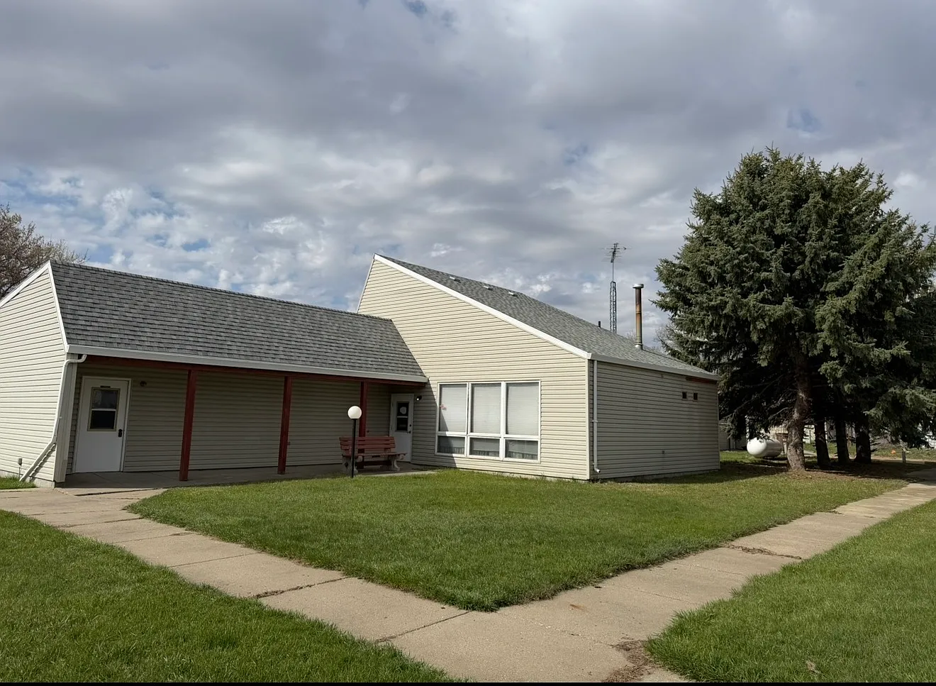 1 bed, 600 sqft, $600 — Photo 1