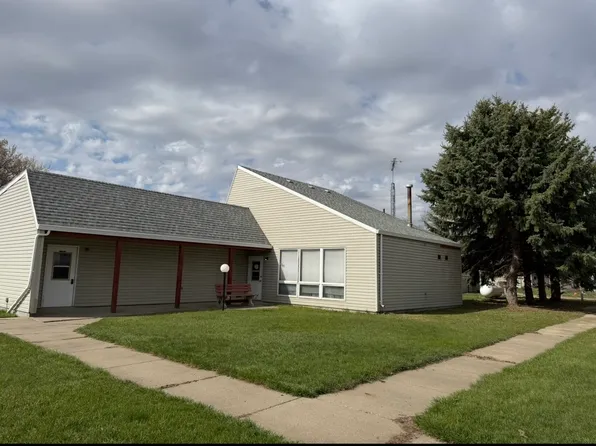 212 Church St, Flasher, ND
