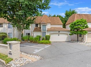 13 Nicole Ter, Edison, NJ 08820