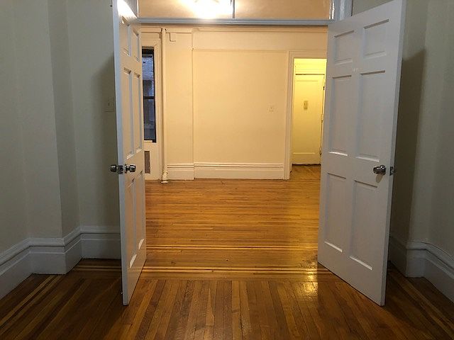 1st image of 165 W 83rd St APT 2