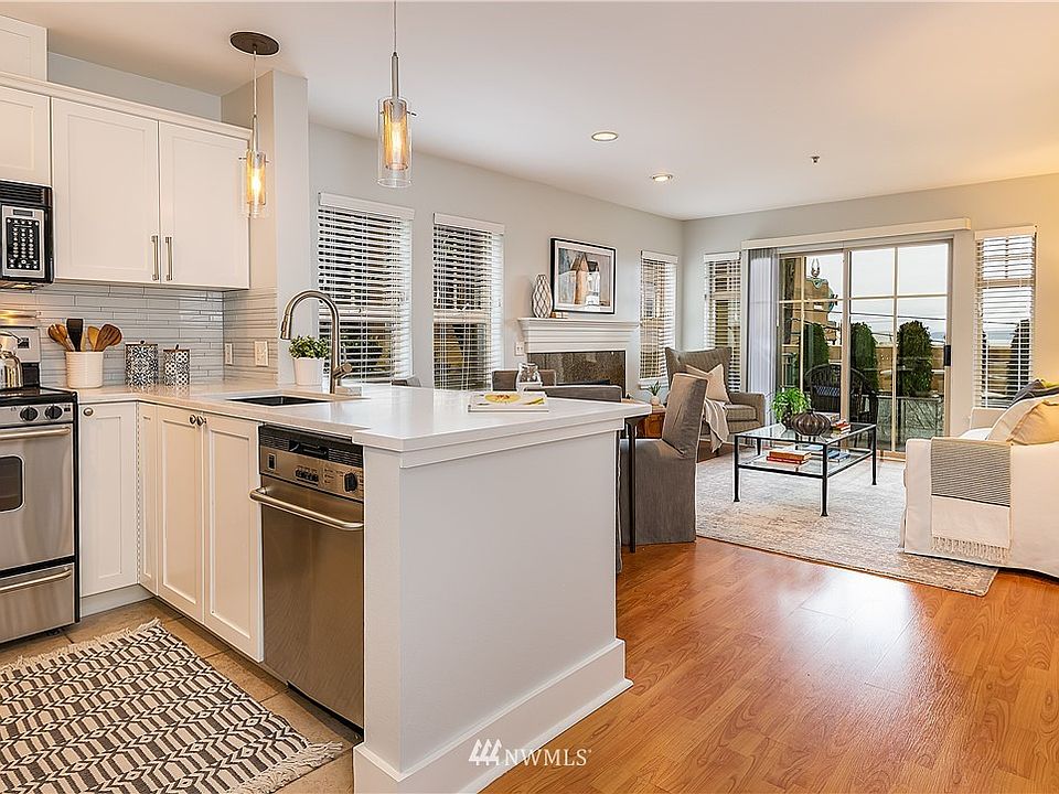 1st image of 123 Queen Anne Avenue N #212
