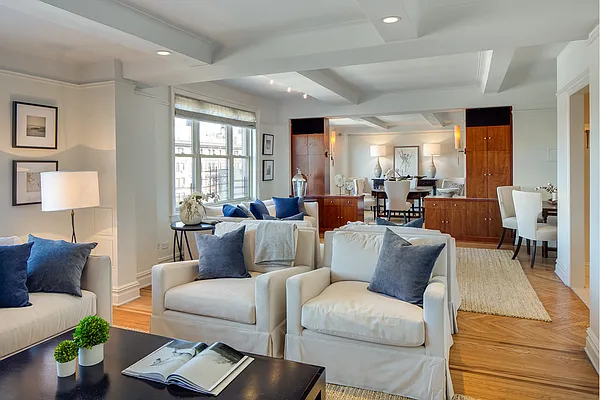 Sold by Stribling | media 17