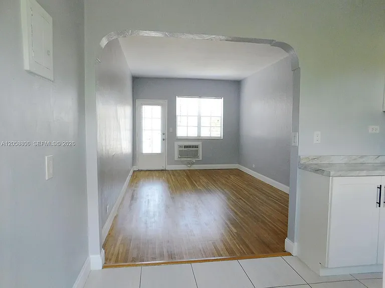 717 Espanola Way #201 — Photo 12