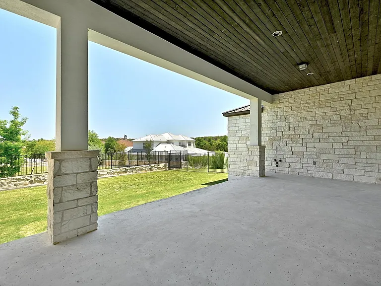 4809 Serene Hills Dr — Photo 31