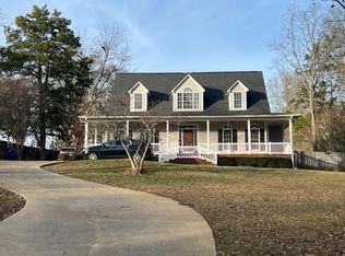 114 E Bolton St, Pontotoc, MS 38863