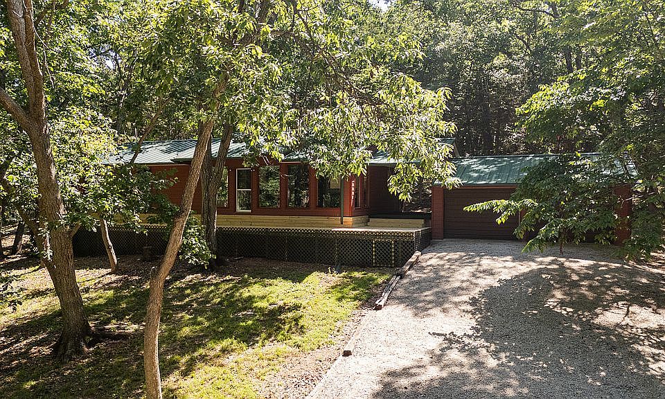 1st image of 14932 Honeydew Rd
