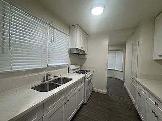 2529 Hauser Blvd — Photo 5