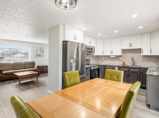 2248 Summit View Rd, Powell, OH 43065