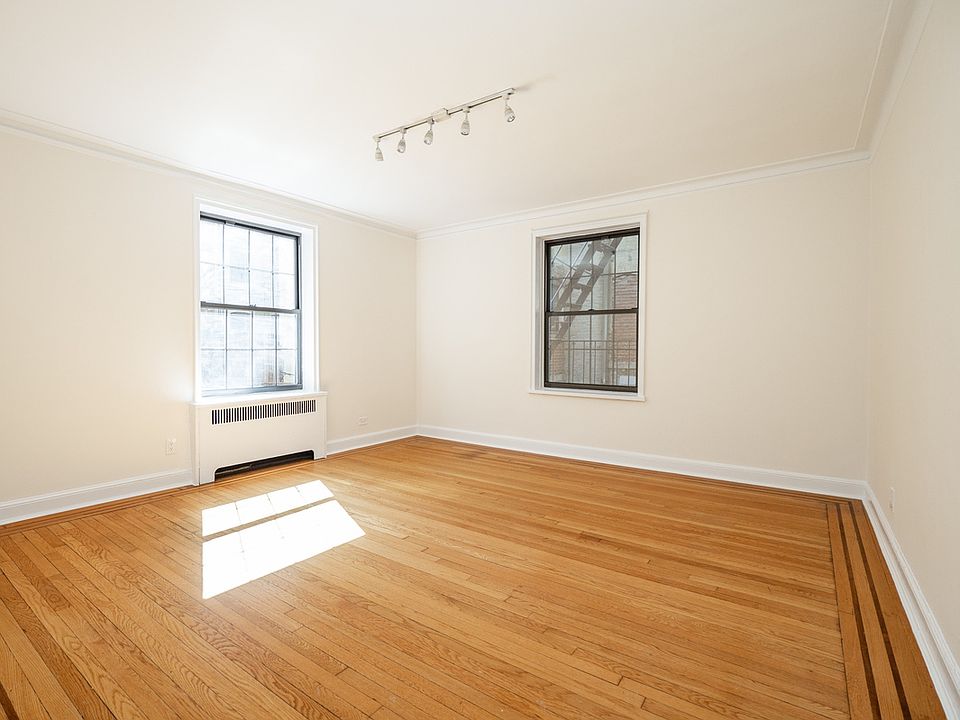 1st image of 212 W 22nd St APT 1E
