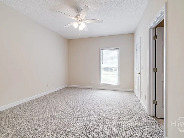 886 Waterford Landing Rd — Photo 18