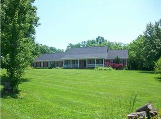 1500 E Mount Zion Rd, Crestwood, KY 40014