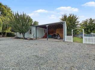 1260 Homedale Rd, Klamath Falls, OR 97603