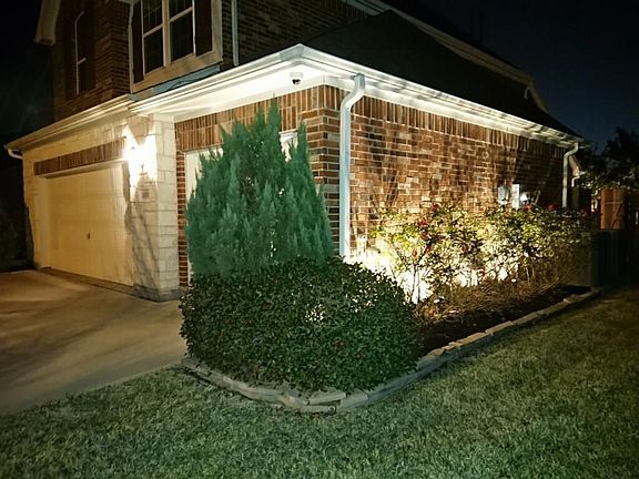 3rd image of 10018 Willowmoor Ln