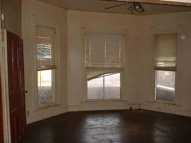 2nd image of 409 N Main St